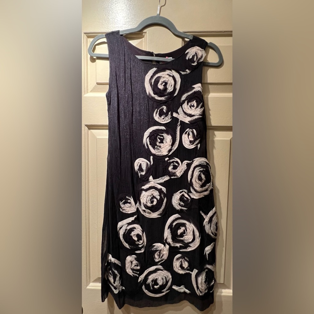 Yoana Baraschi Blue and Black Sheath Dress Sleeveless Scoop Neck Midi